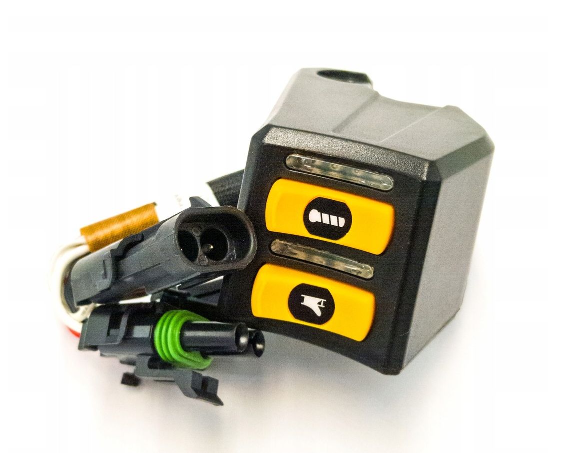 Ovládač vyhrievanie rukovätí a palca CAN-AM Outlander 450/ 650/ 850/ 1000, 19-25, 710004990