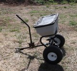 posypovac_za_stvorkolku_ATV